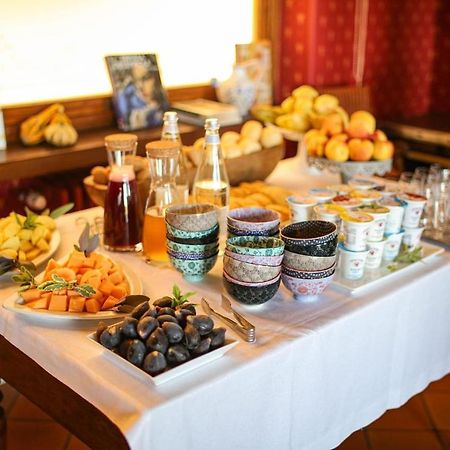Felicin - Ristorante Albergo "Dimora Storica" Monforte dʼAlba Exteriér fotografie