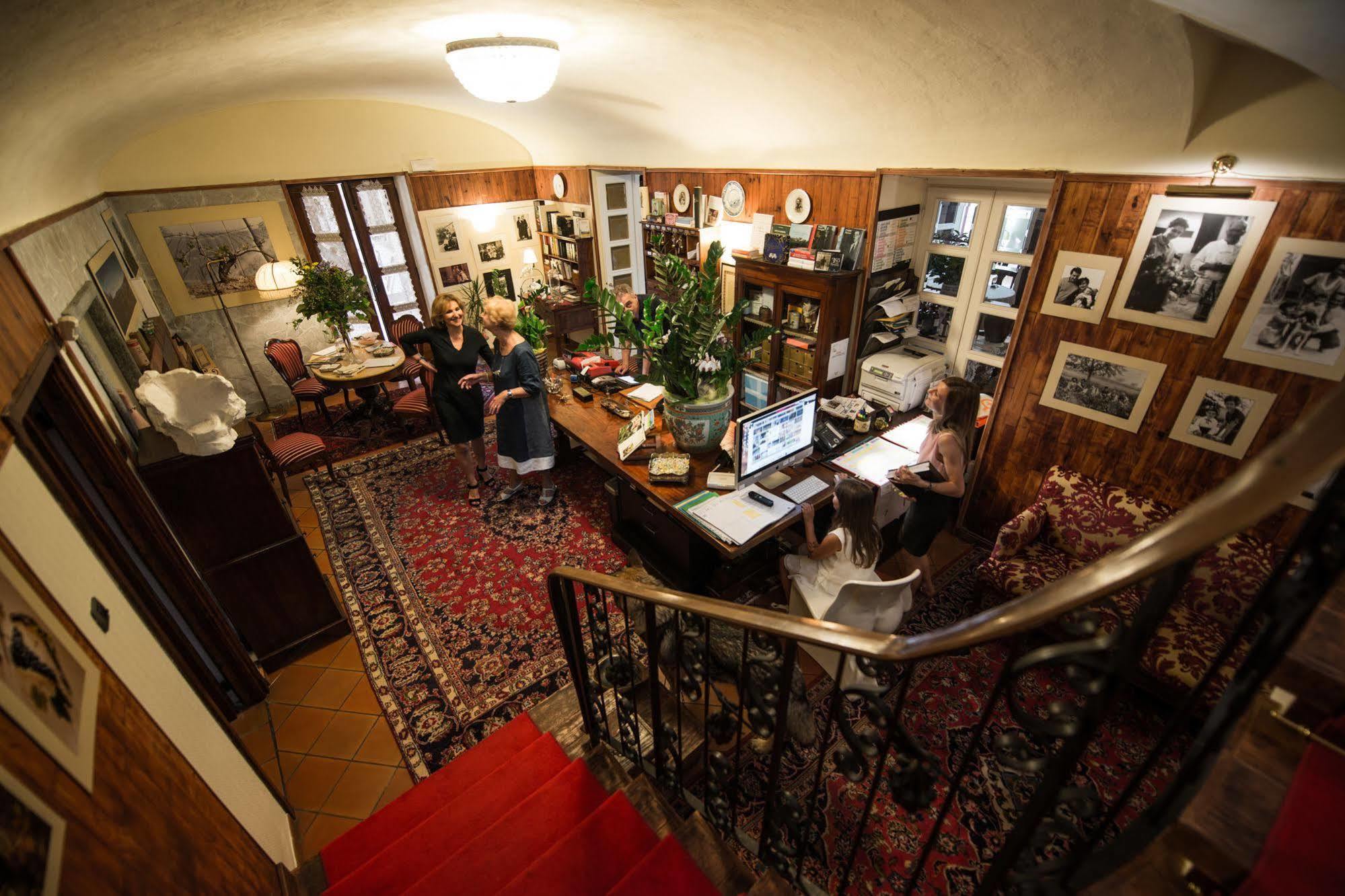 Felicin - Ristorante Albergo "Dimora Storica" Monforte dʼAlba Exteriér fotografie
